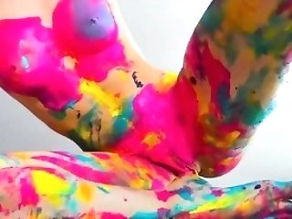 Naked Teenage Dancing And Covering Her Sexy Assets In Paint